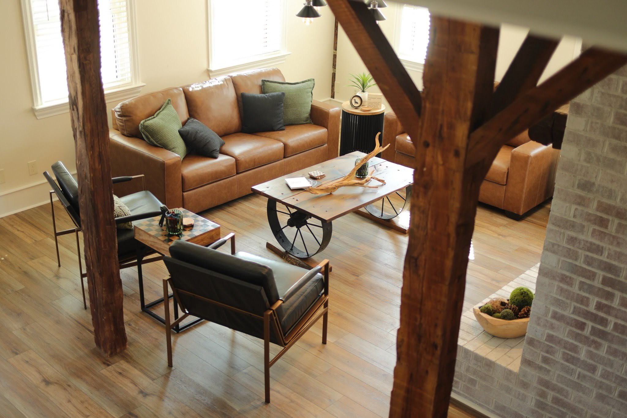 The Pines Full House